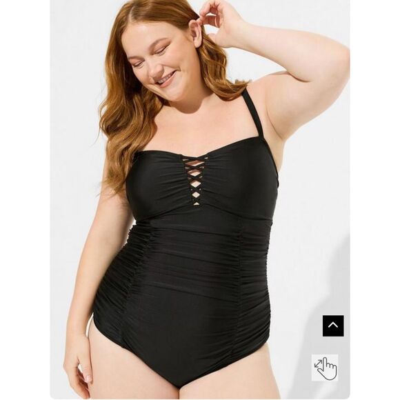 NWT Torrid Black Slim Fix Wireless Lattice Front One Piece Swimsuit Size 6/6X/30 - Picture 1 of 8